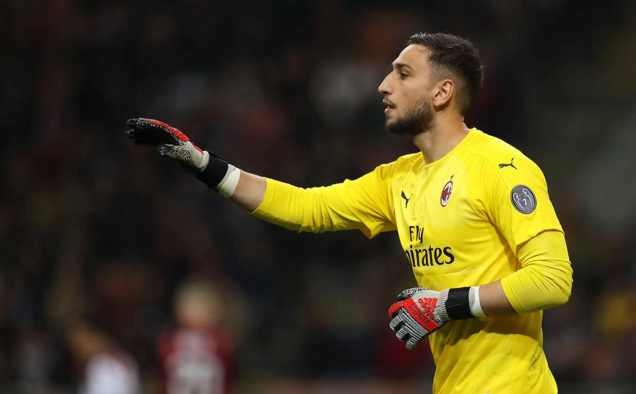 再见，巴黎！舍瓦利耶的加盟预示着多纳鲁马即将离队，曼联迎来新门将？