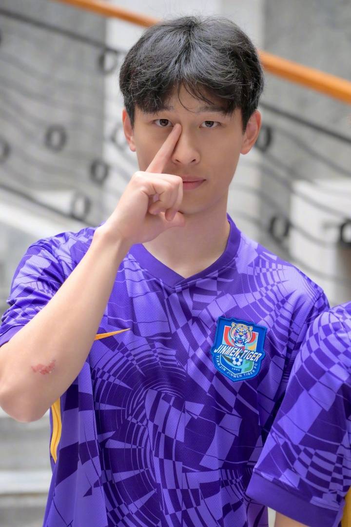 津门虎球衣遭伯明翰“撞车”!此前号称是中超少数的独立设计球衣