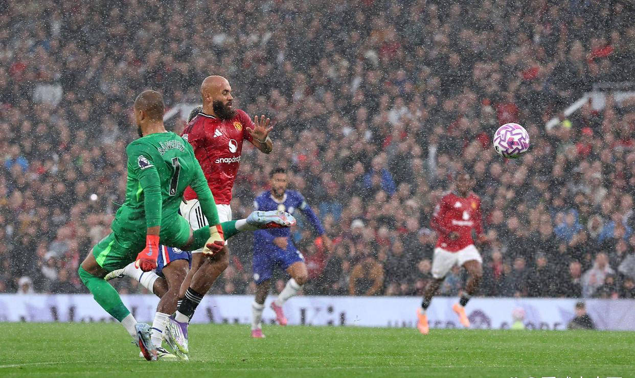 曼联2-1击败切尔西!阿莫林续命,切尔西遭遇首败