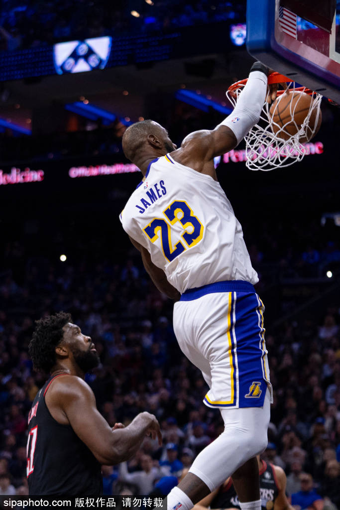 洛杉矶湖人迎战萨克拉门托国王，能否终结三连败？